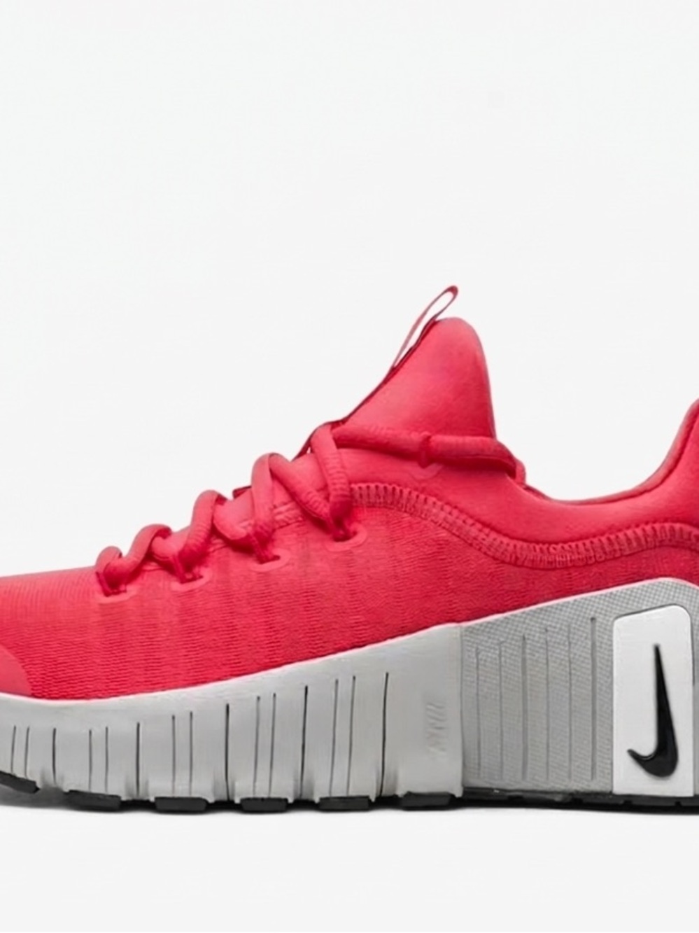 Nike Free Metcon 6
Athletic/Lifestyle Shoes
Size 9 for Women